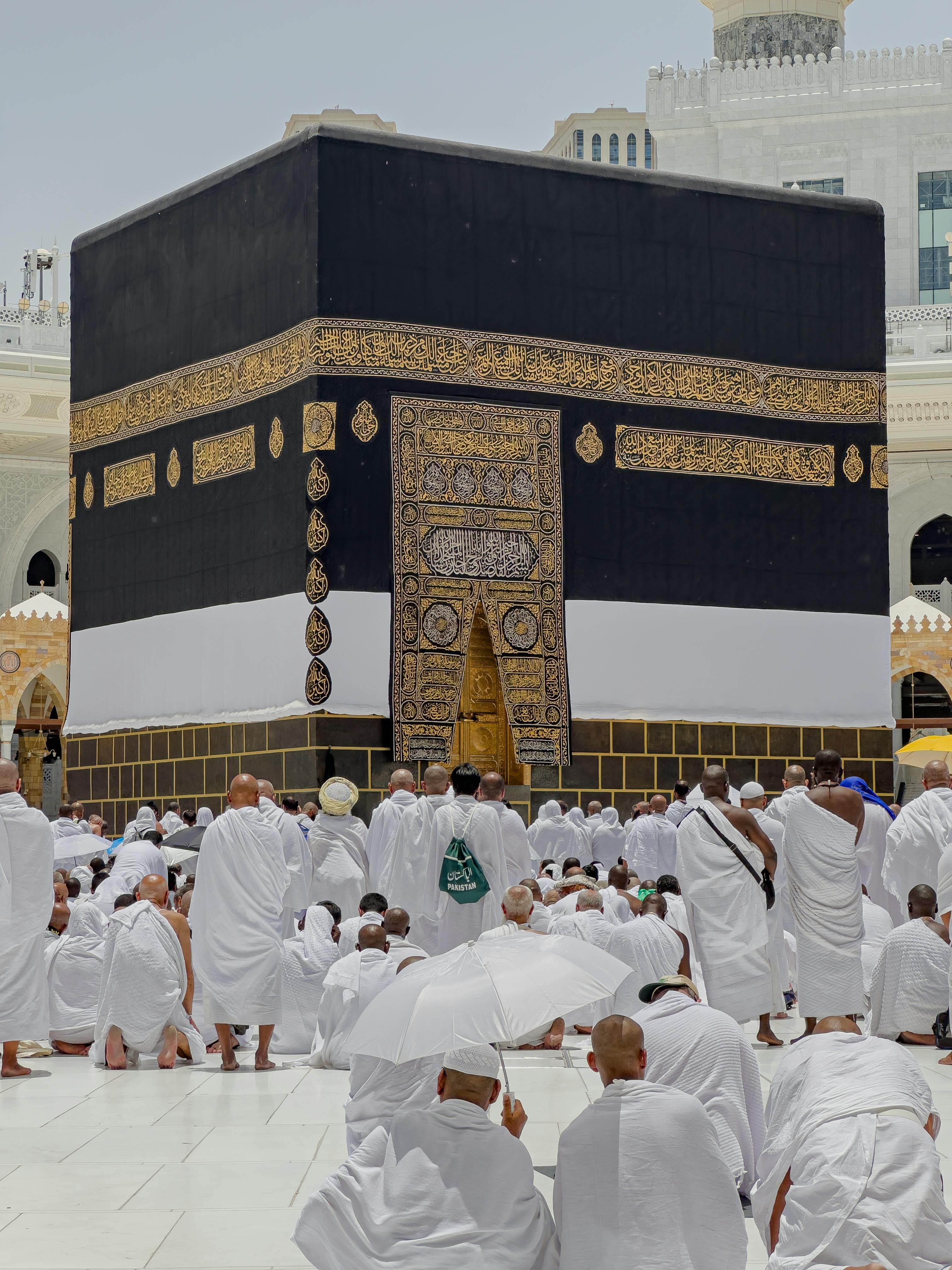 umrah-n-hajj.jpg